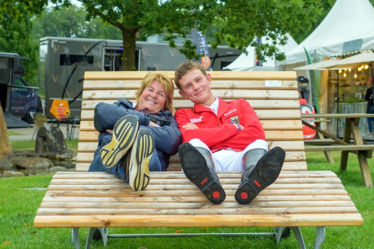 Helena und Tony Stormanns bei den Nachwuchseuropameisterschaften in Riesenbeck 2025. Foto: RI/Equitaris