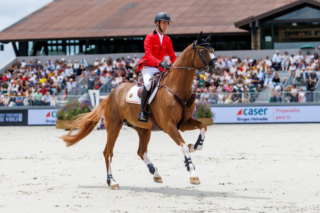 Wie schön kann Springreiten sein? Gilles Thomas und Ermitage Kalone: "So schön!" Foto: sportfots-lafrentz.de