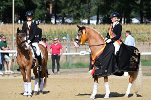 Next Temptation und FS Nestea nach ihrem Triumph im Finale. (Foto Nilkens)