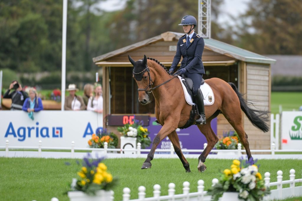 Libussa Lübbeke und Caramia. Foto: bpiht.co.uk