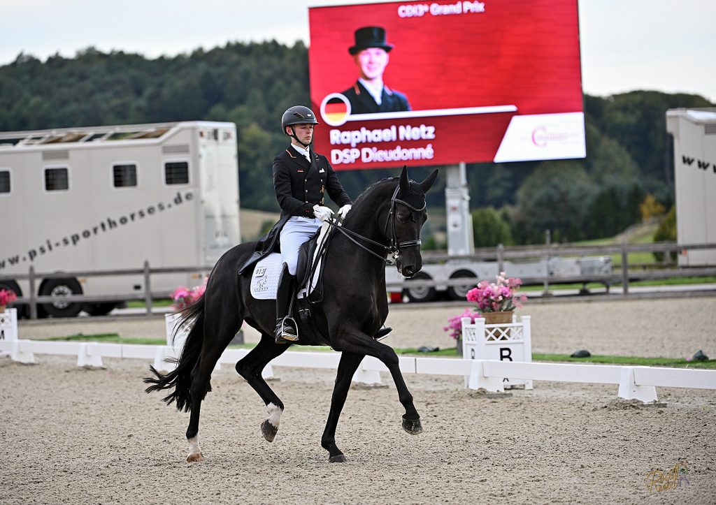 Raphael Netz und Dieudonné bei den Covalliero Dressage Days in Hagen 2025. Foto: Rüchel
