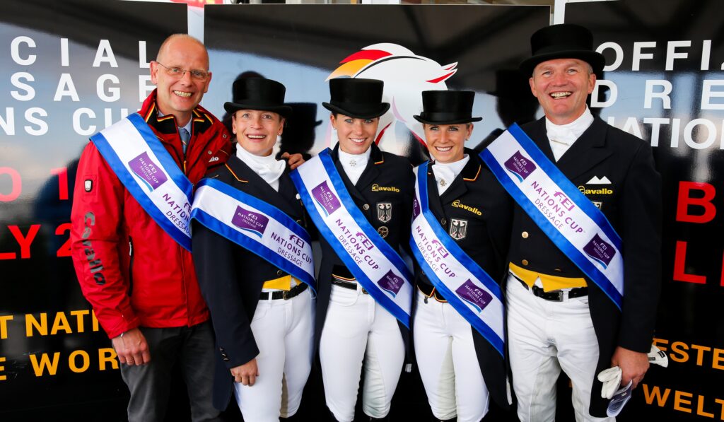 Bereits 2015, als Aachen Ausrichter der Europameisterschaften war, sprang Hagen als Gastgeber des Dressurnationenpreises ein. Sieger war damals Deutschland. Bei der EM wurde es dann Bronze für das Team. Foto: Thomas Hellmann