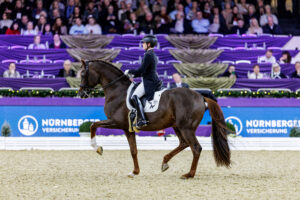 Isabell Werth und Viva Gold haben die Einlaufprüfung des Louisdor Preises 2025 gewonnen. Foto: sportfotos-lafrentz.de