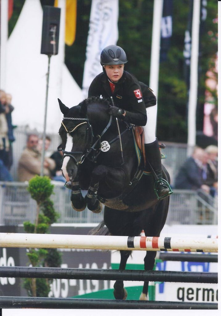 Nuno (Nabucco R x Van Gogh R x Gamen)