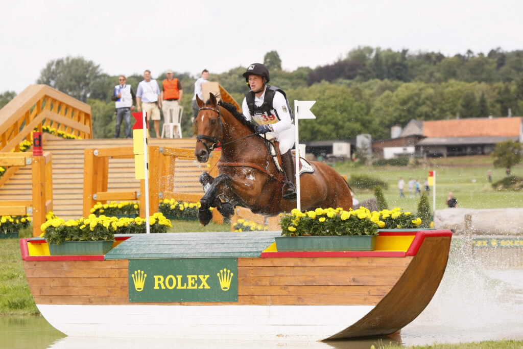 Michael Jung und Sam – zwei Legenden. Foto: sportfotos-lafrentz.de