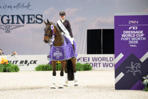 Becky Moody und Jagerbomb gewinnen den Weltcup Grand Prix in Texas. (Foto FEI/Shannon Brinkmann)