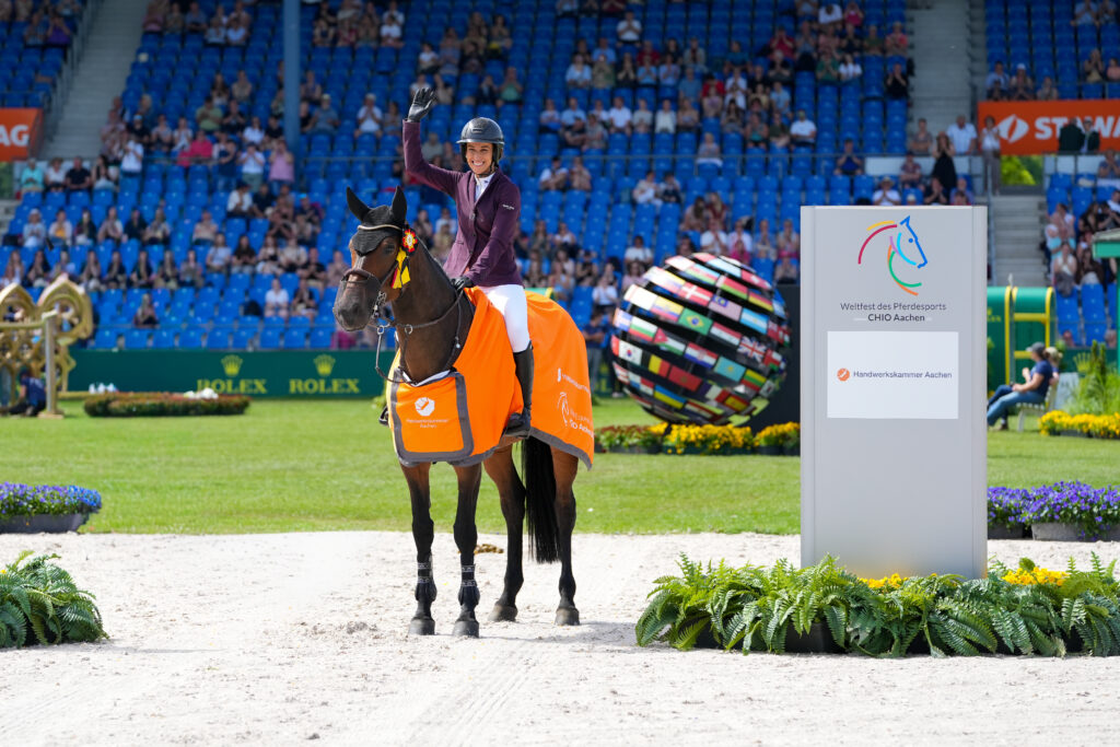Janika Sprunger und Victory Music Z entschieden die Youngster-Tour für sich. Foto: Lisa van Bebber