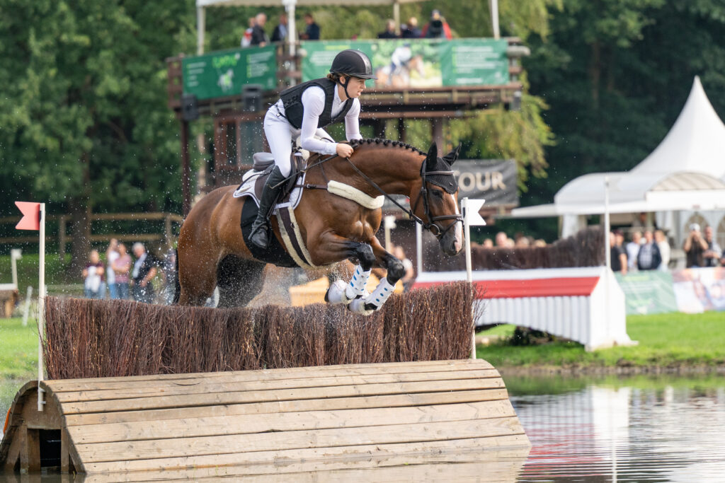 Annina Lutter und Aurelio H wurden Elfte. Foto: Schwier