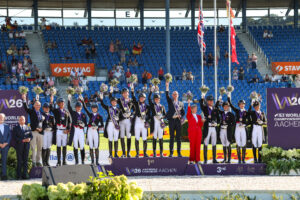 Die deutsche Dressur-Equipe holt Gold vor Großbritannien und Dänemark. Foto: Thamm