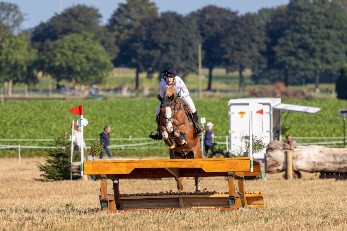 Lola STRANZENBACH, Valon CR