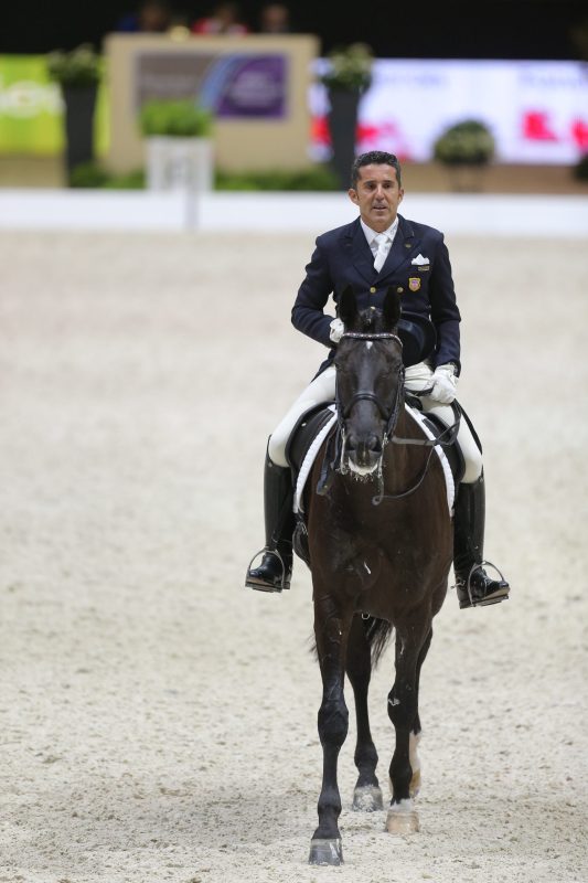 Cesar Parra mit Van the Man beim Weltcup-Finale 2014 in Lyon. Foto: sportfotos-lafrentz.de