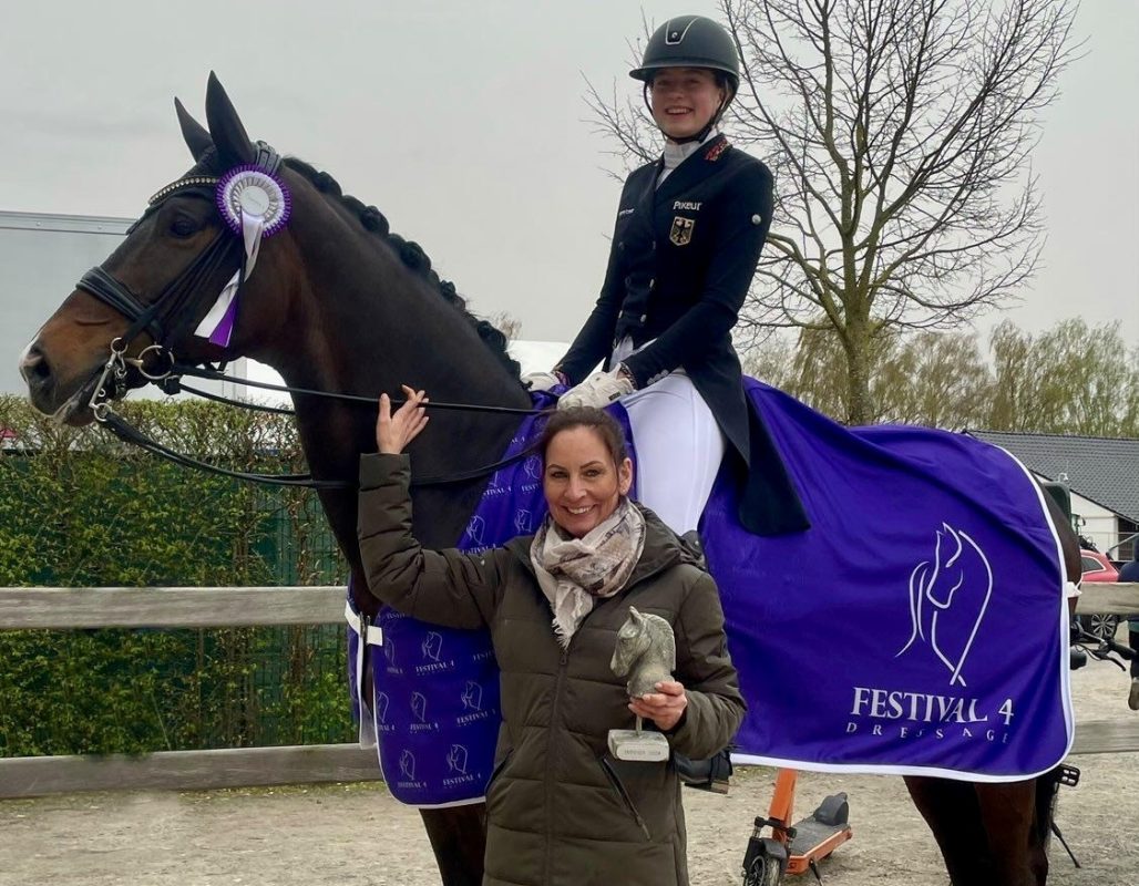 553_0d586b095a8e1a6bd66915bfba3ba5df-2.4.2024, 15_13_39kopie2