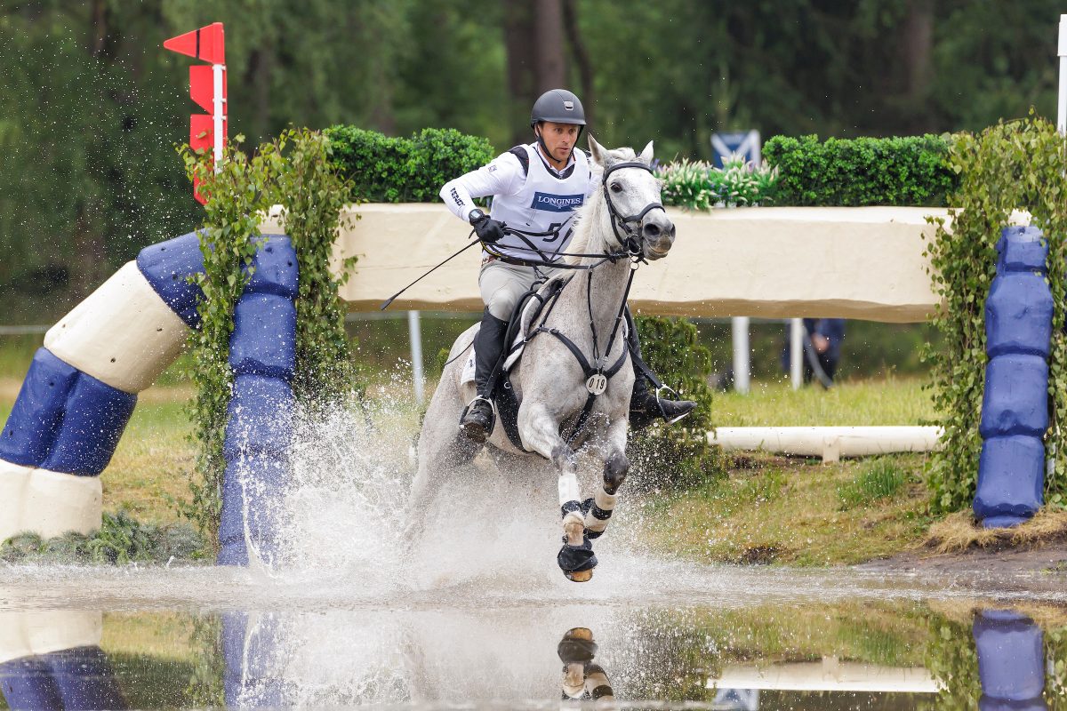 LUHMÜHLEN - Longines Horse Trail 2023

BERGENDAHL Arne (GER), Luthien 3
CCI5*-L Gelände / Cross Country

Luhmühlen, Turniergelände
17. June 2023
© www.sportfotos-lafrentz.de/Stefan Lafrentz