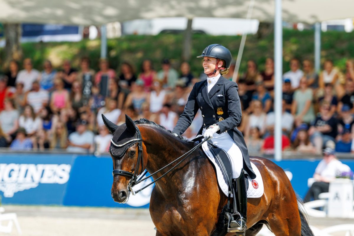 Jessica von Bredow-Werndl und Diallo. Foto: Sportfotos-lafrentz.de