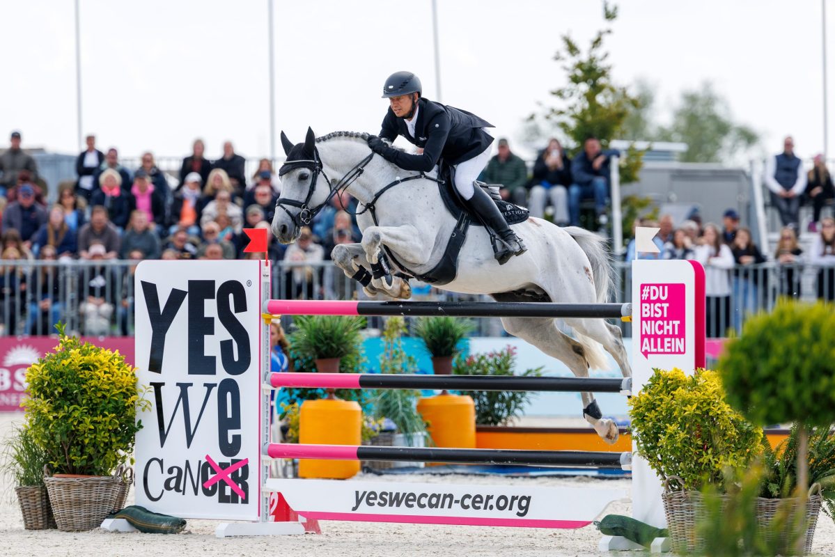 Marco Kutscher und Mumbai bei der DKB Pferdewoche in Hohen Wieschendorf. Foto: sportfotos-lafrentz.de