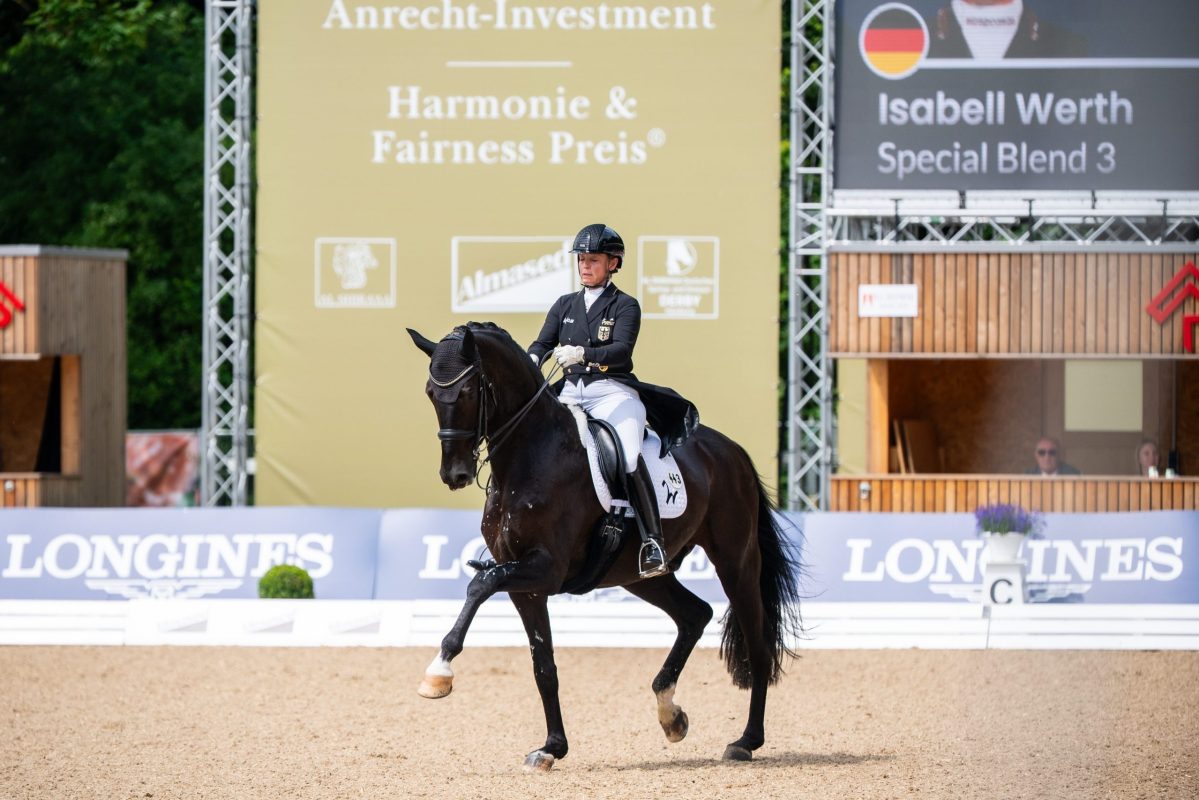 Sieger im Grand Prix Special von Hamburg 2025: Isabell Werth und Special Blend. Foto: Lukasz Kowalski