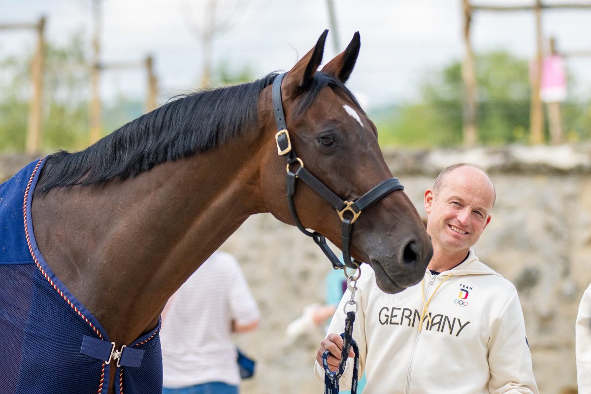 jung FEI Benjamin Clark